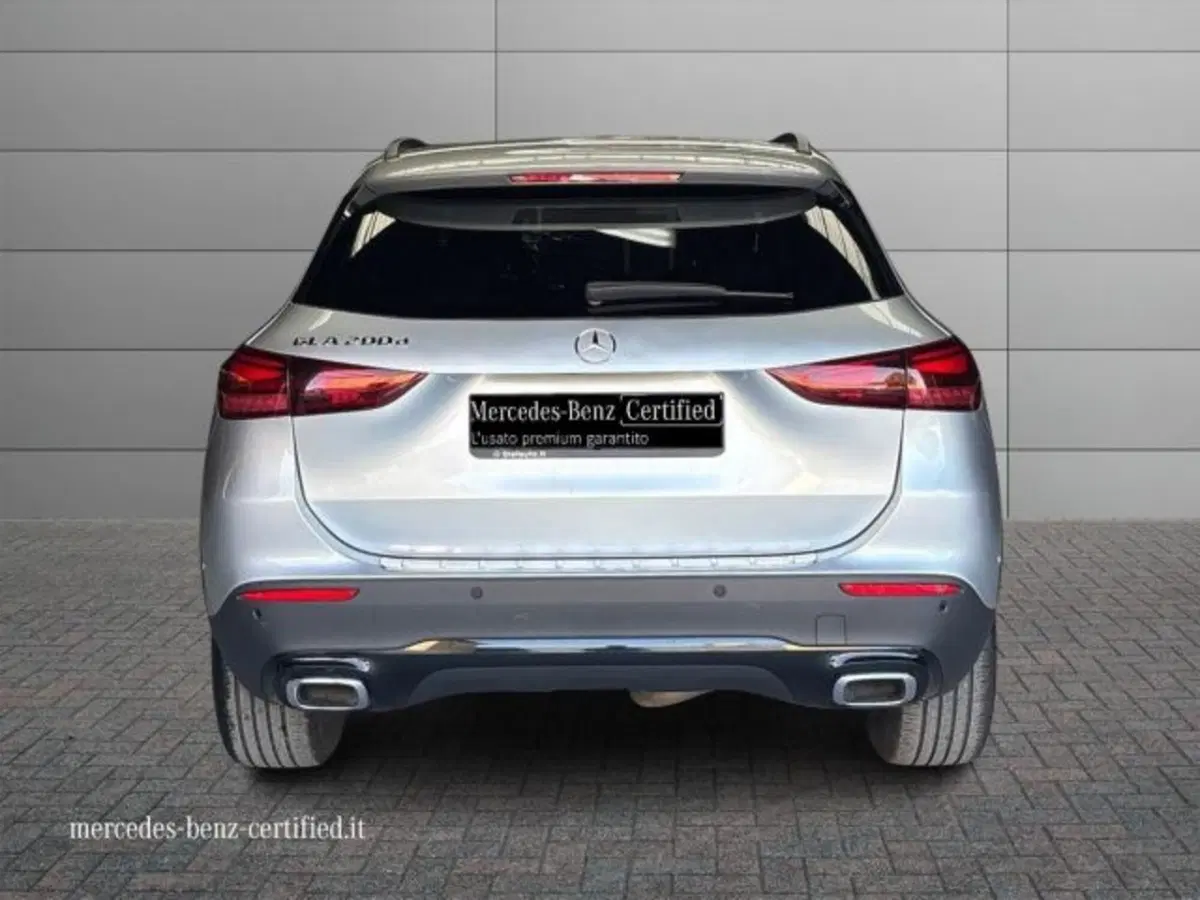 Mercedes-Benz GLA SUV usata a Bologna (4)