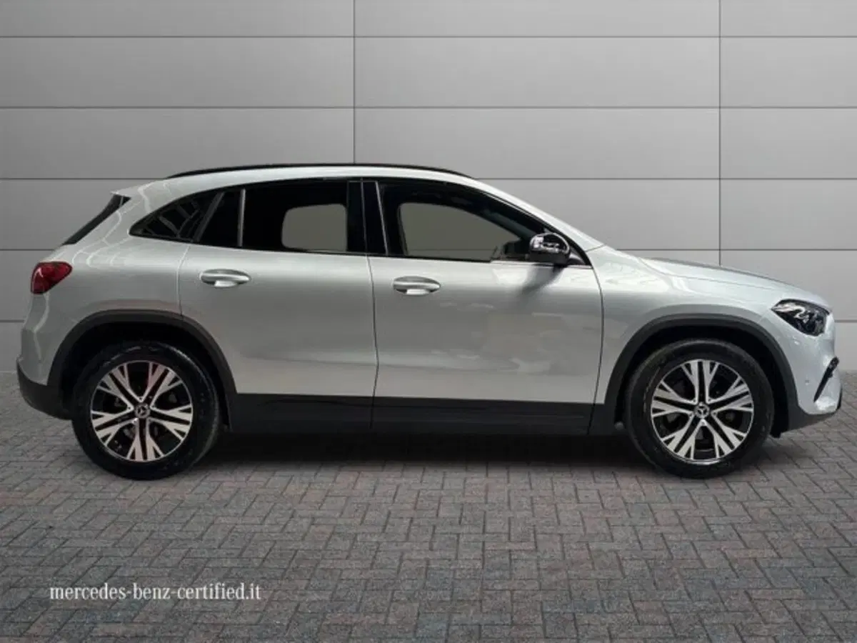 Mercedes-Benz GLA SUV usata a Bologna (5)