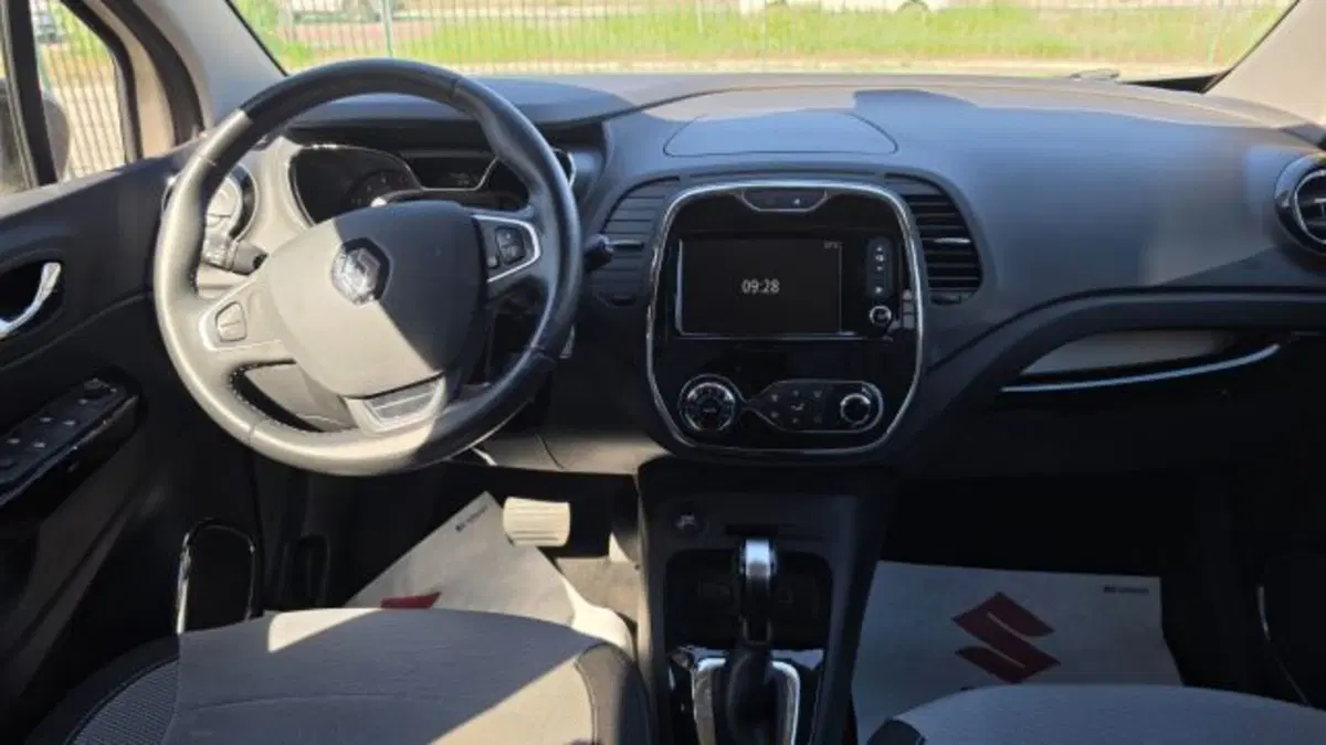 Renault Captur usata a Macerata (7)