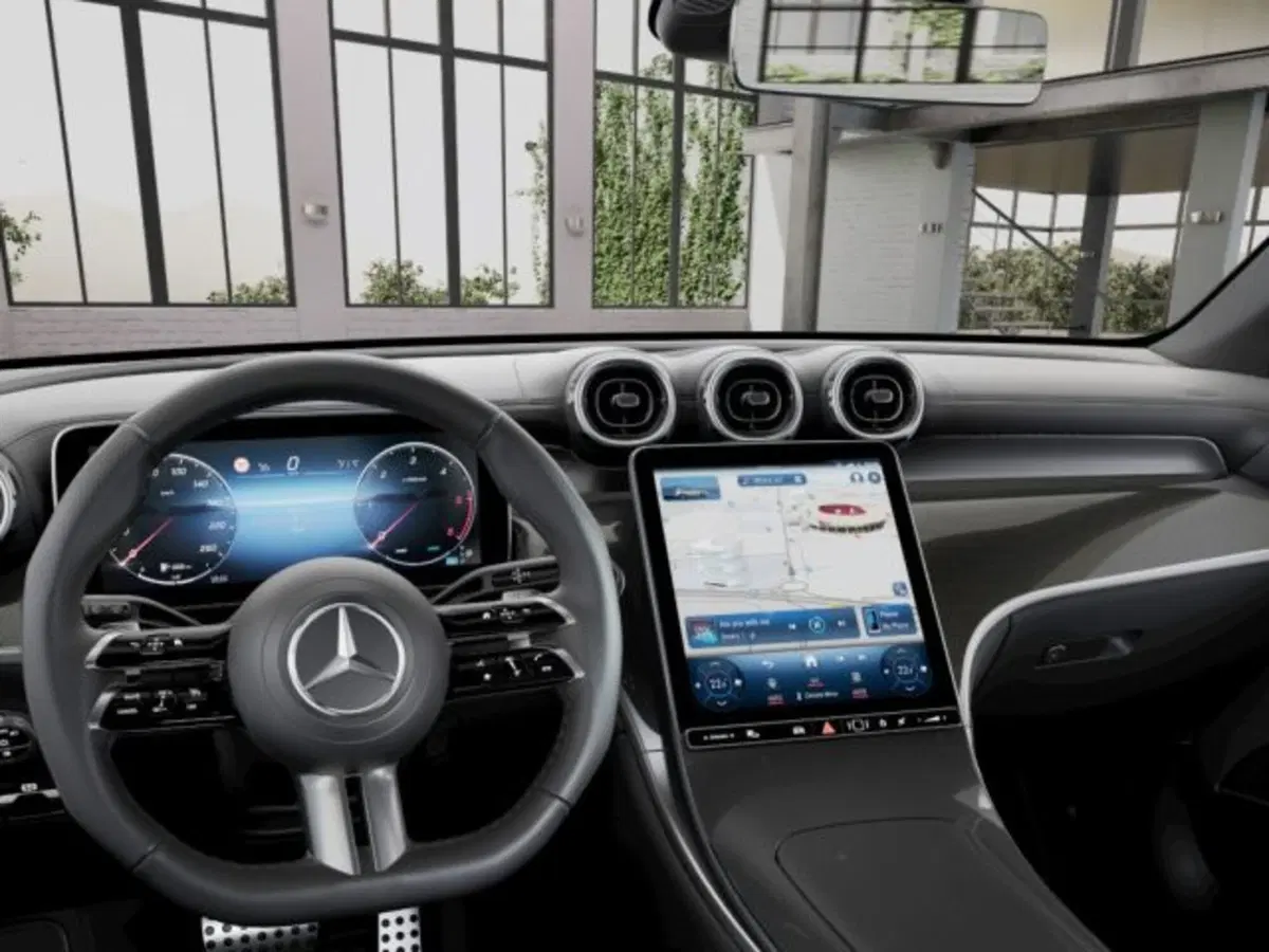 Mercedes-Benz GLC nuova a Verona (8)