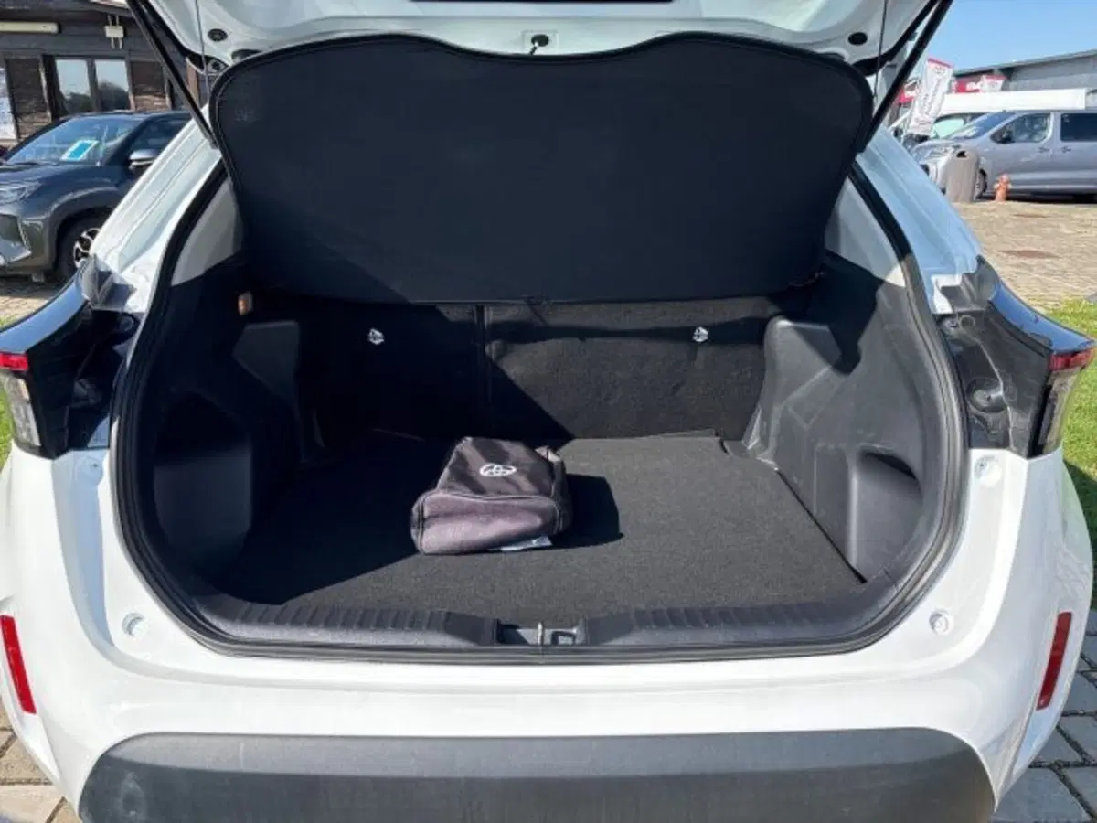 Toyota Yaris Cross usata a Roma (6)