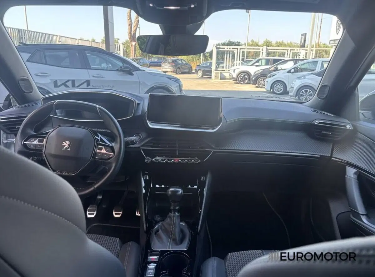 Peugeot 2008 usata a Bari (12)