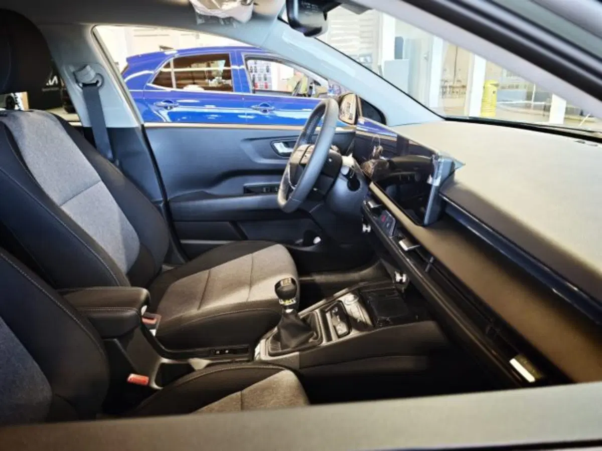 Kia Stonic nuova a Vicenza (7)