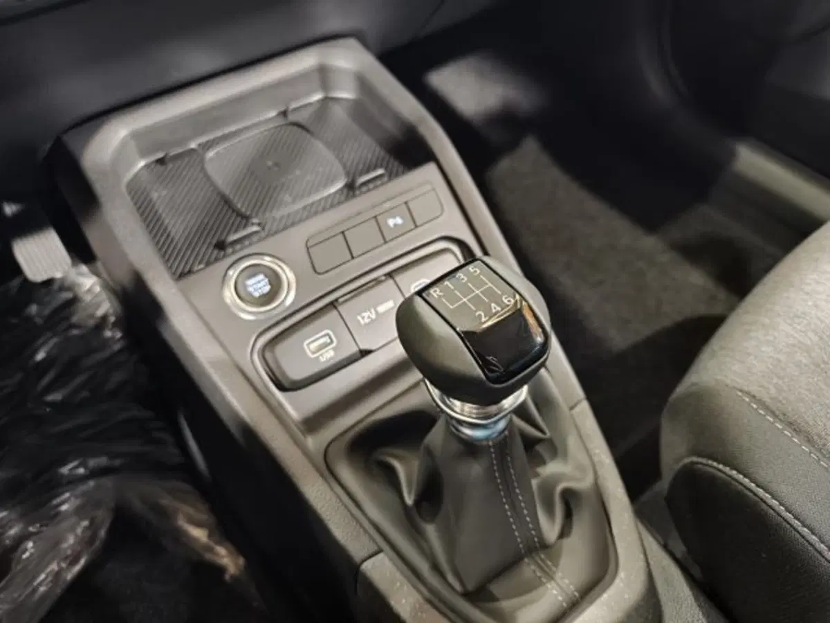 Kia Stonic nuova a Vicenza (11)