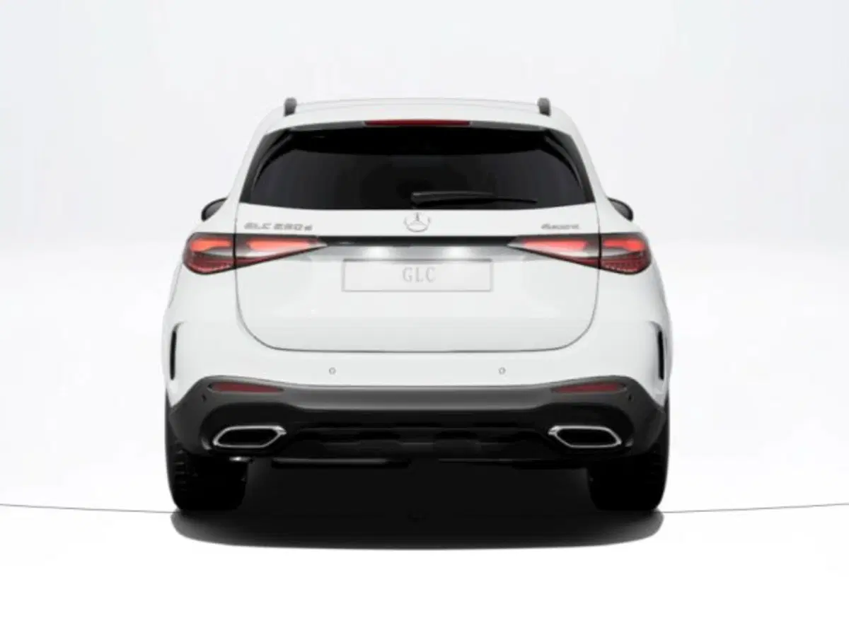 Mercedes-Benz GLC nuova a Verona (4)