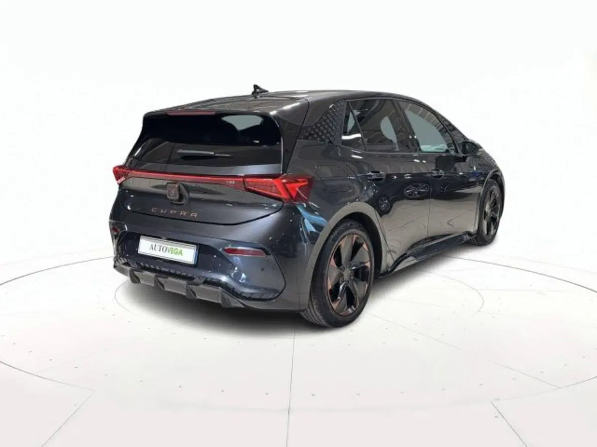 Cupra Born usata a Vicenza (4)