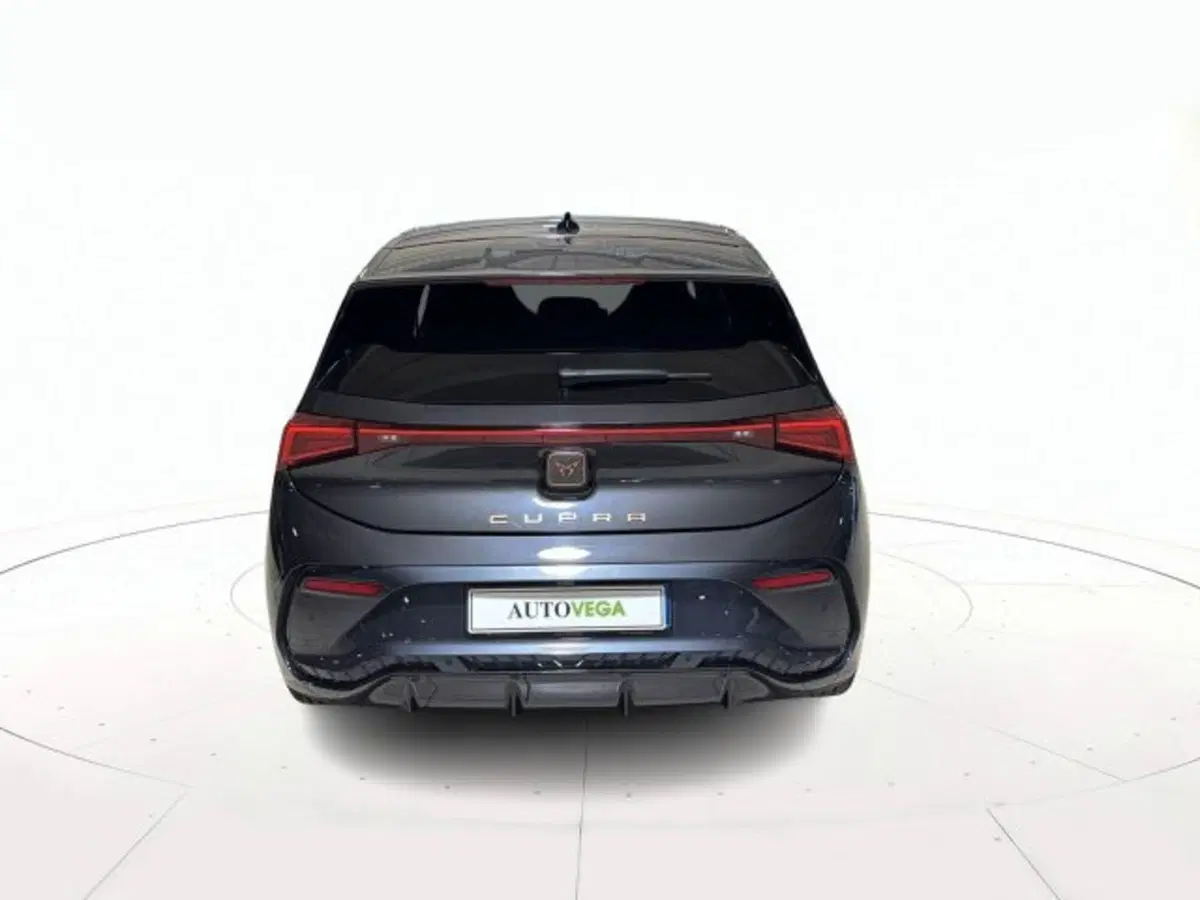 Cupra Born usata a Vicenza (5)
