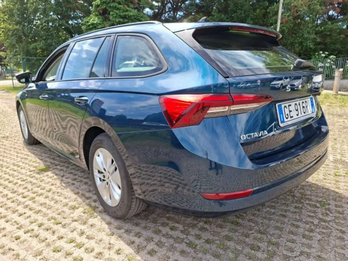 Skoda Octavia Station Wagon usata a Como (5)