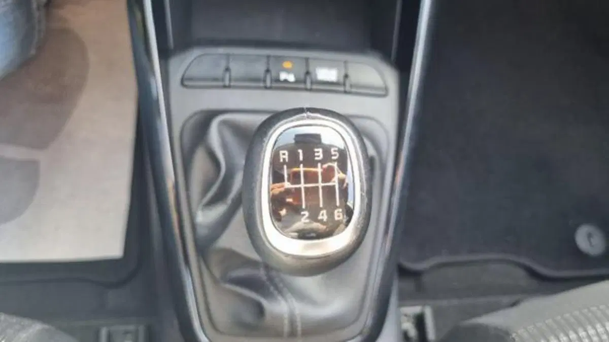 Kia Stonic usata a Savona (10)