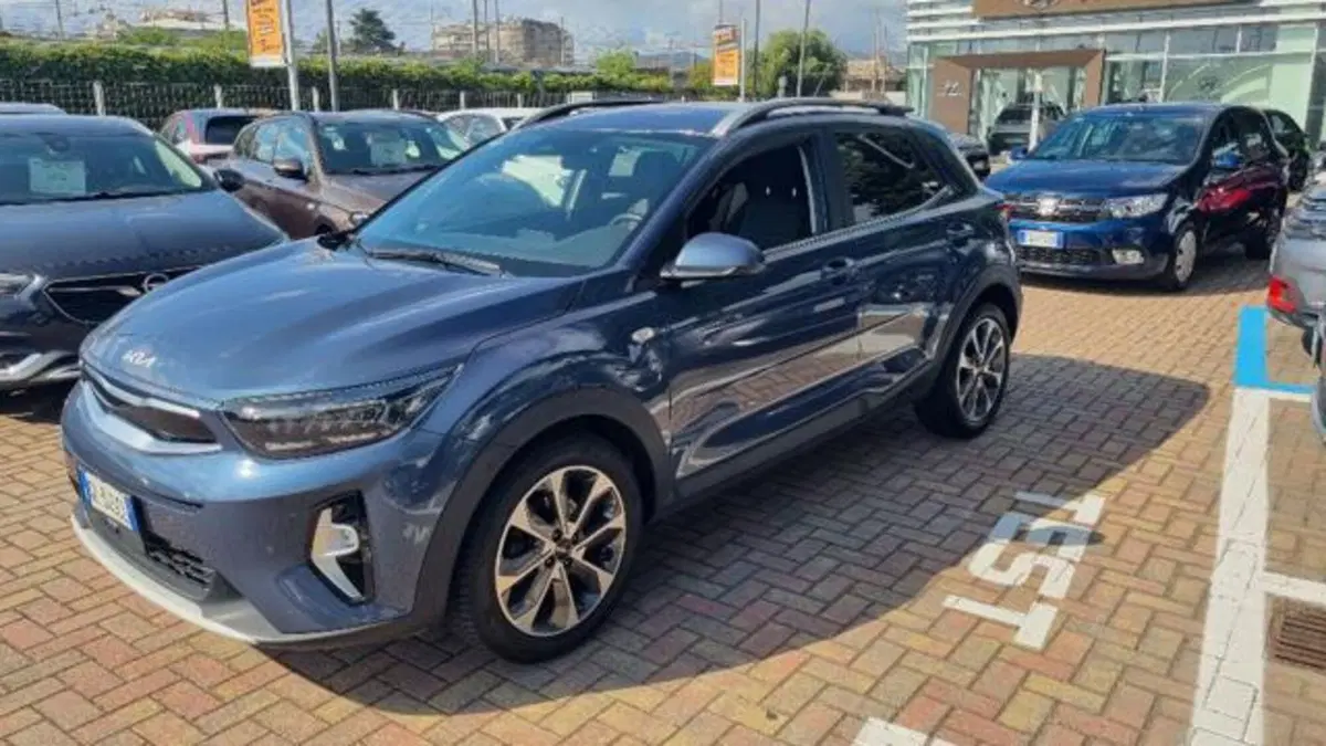 Kia Stonic usata a Savona (2)