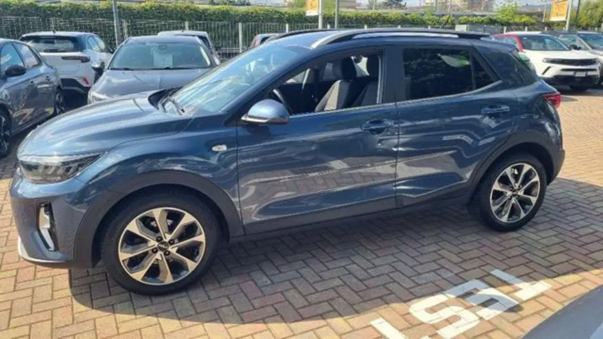 Kia Stonic usata a Savona (4)
