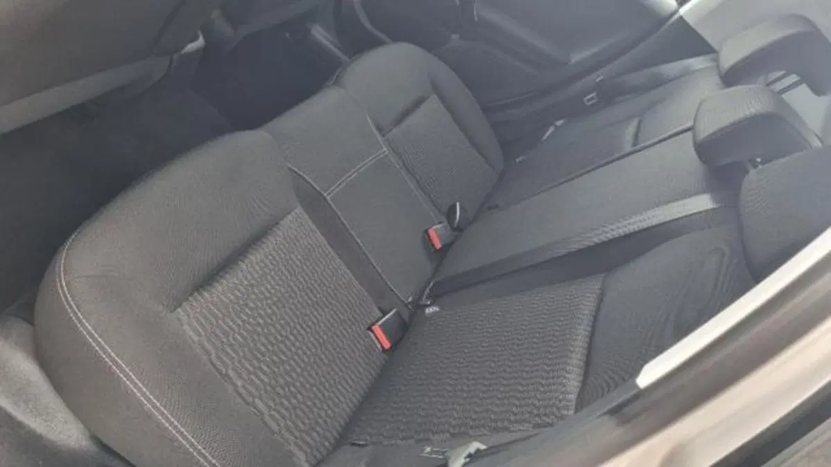 Peugeot 208 usata a Savona (15)