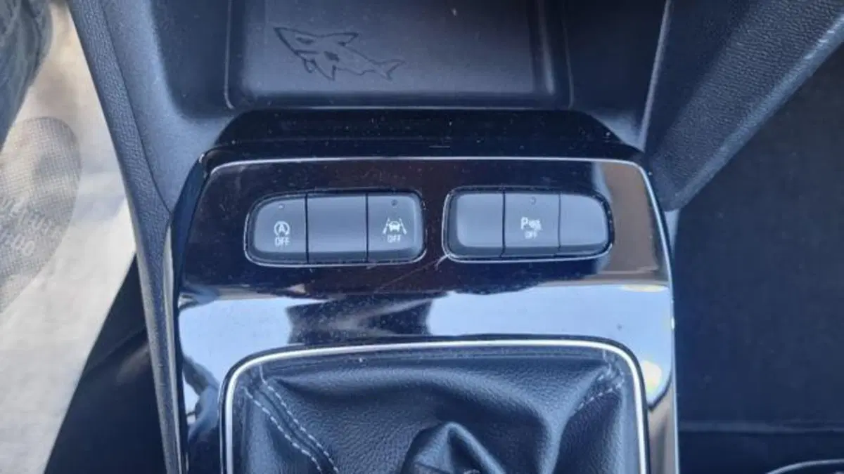 Opel Mokka usata a Savona (13)