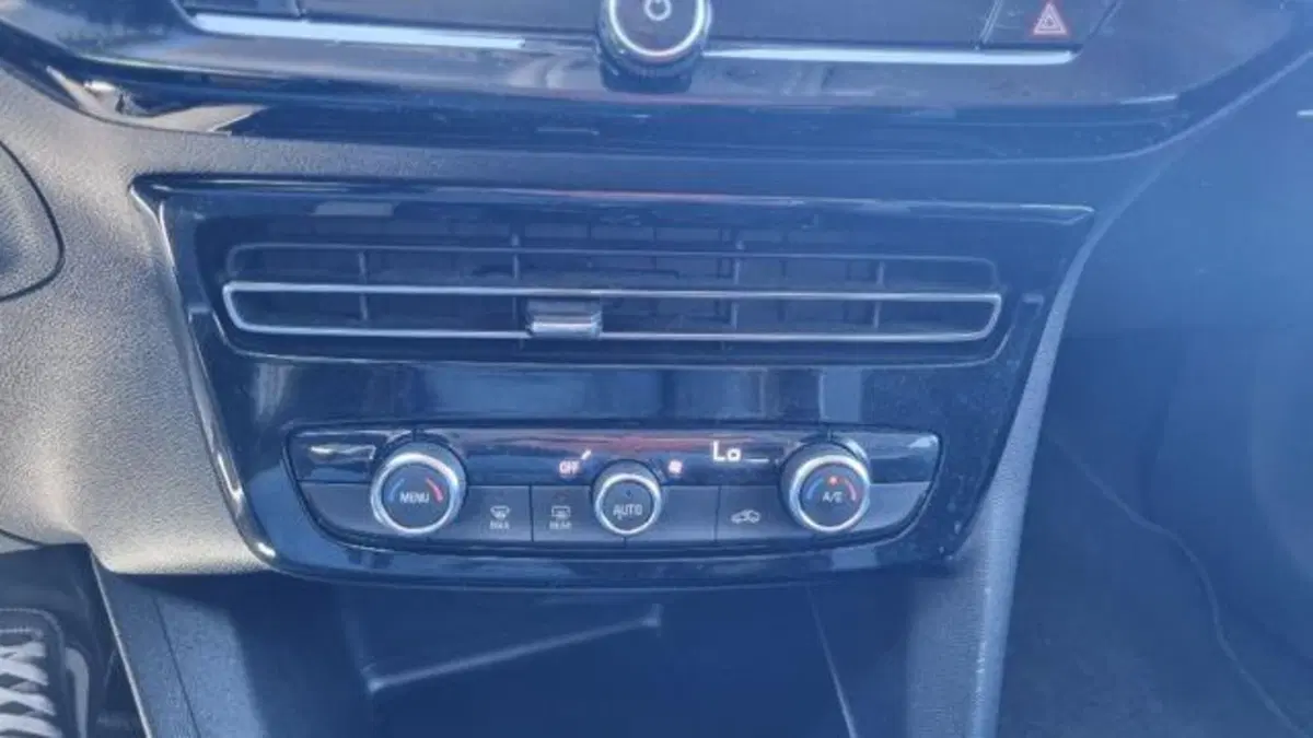 Opel Mokka usata a Savona (7)