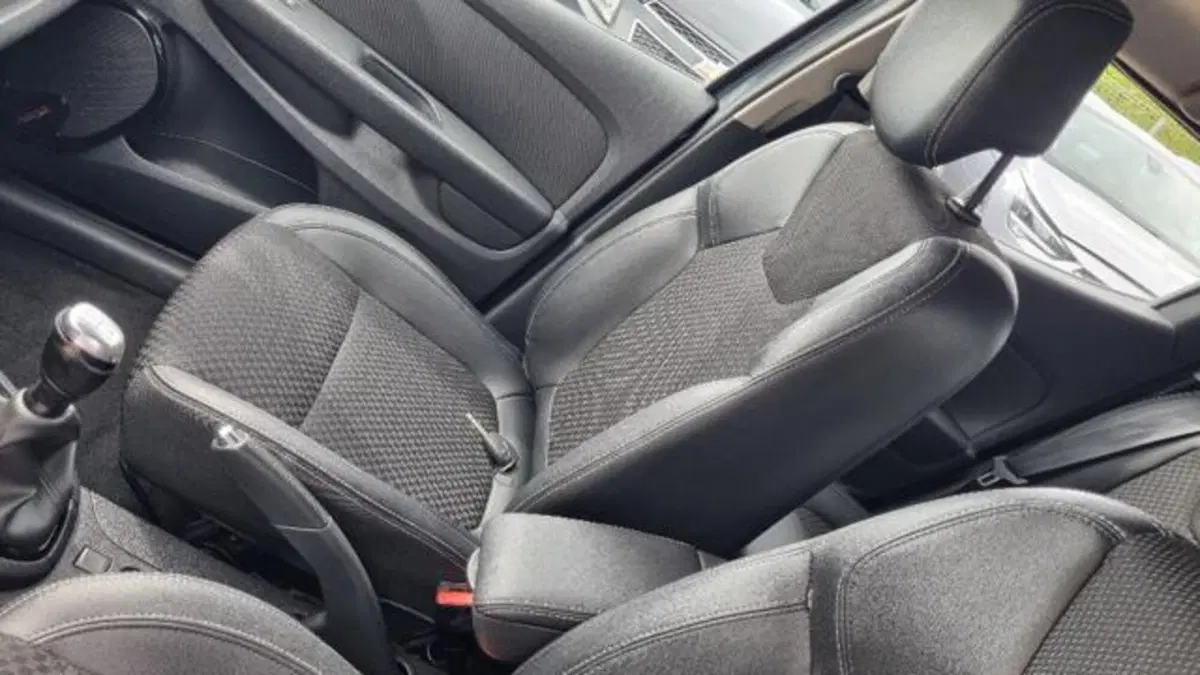 Renault Clio usata a Savona (13)