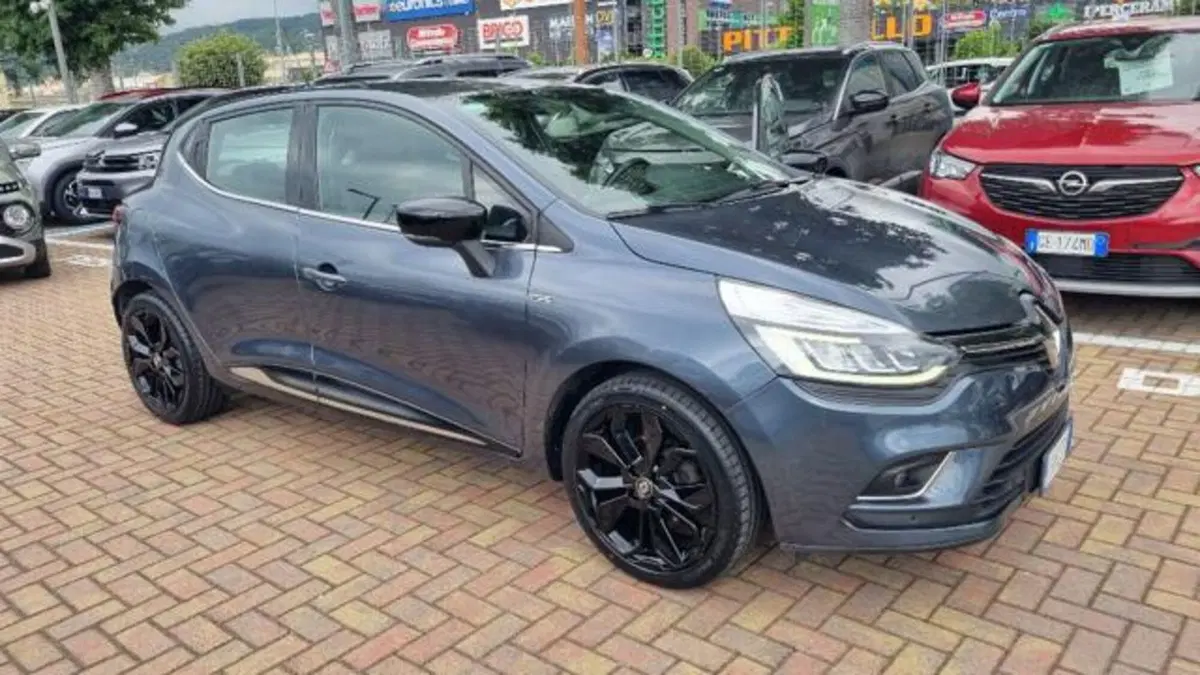 Renault Clio usata a Savona (4)