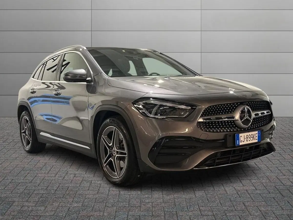 Mercedes-Benz GLA SUV usata a Bolzano (6)