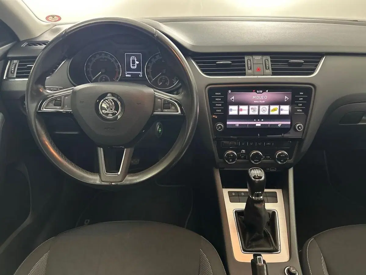 Skoda Octavia Station Wagon usata a Bolzano (11)