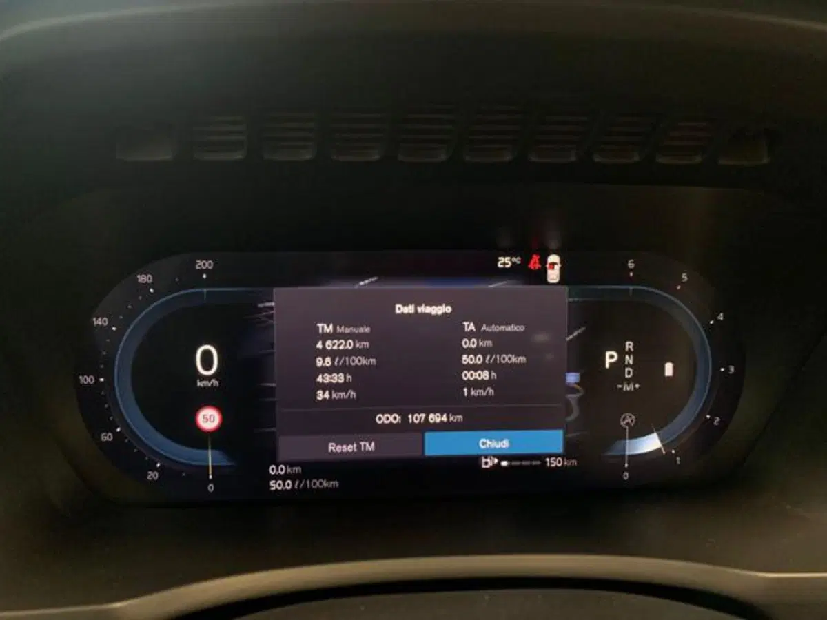 Volvo XC90 usata a Firenze (10)