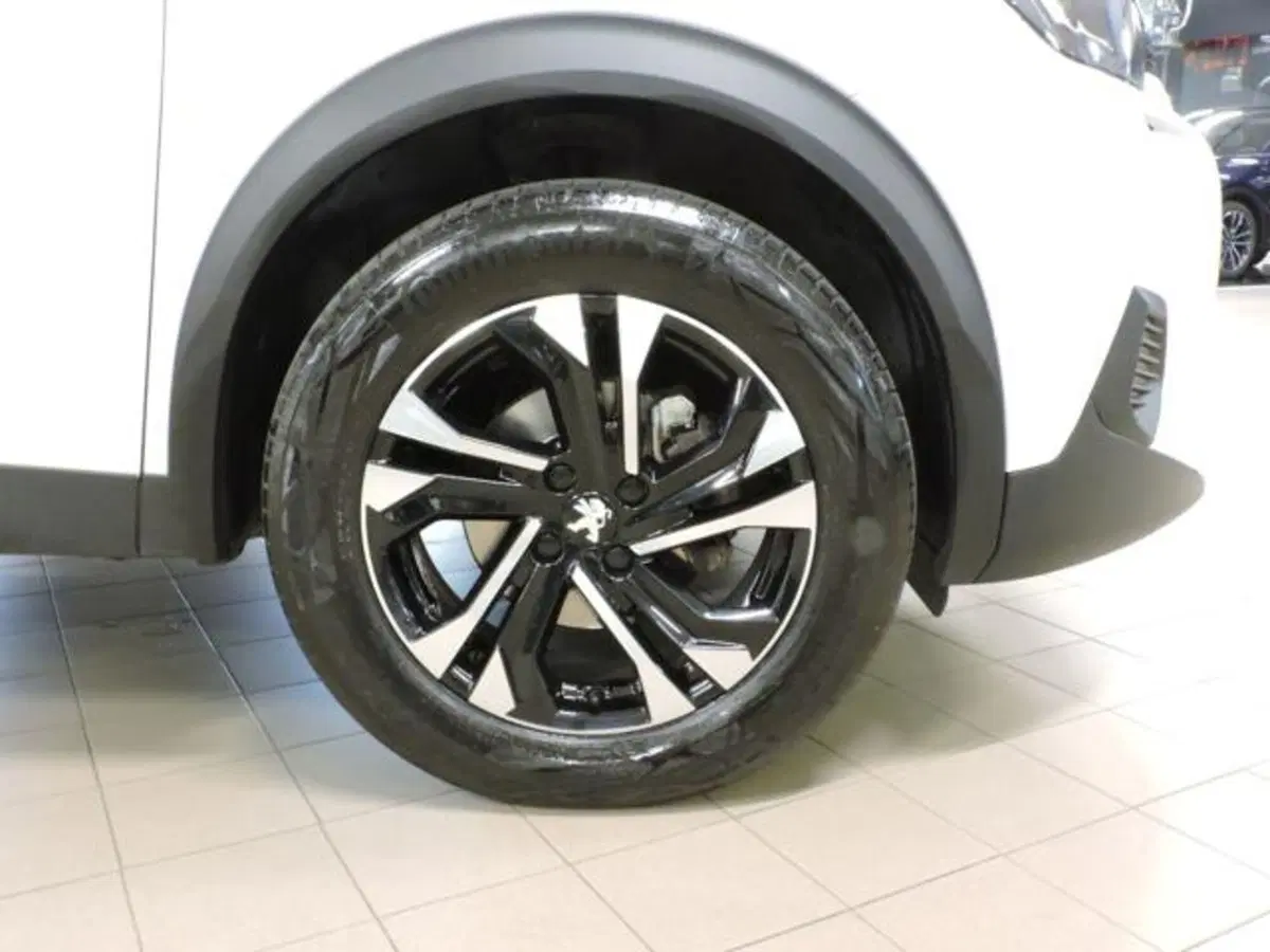 Peugeot 2008 usata a Firenze (6)