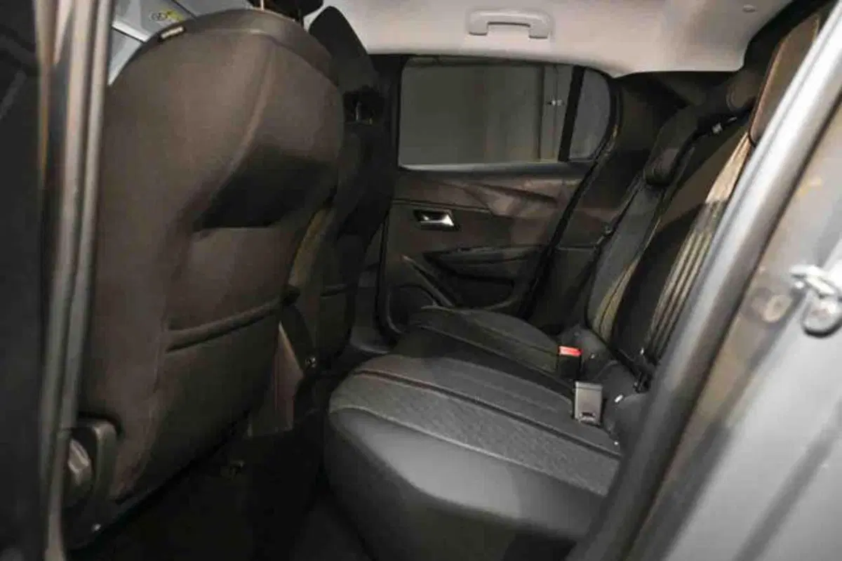 Peugeot 208 nuova a Torino (10)