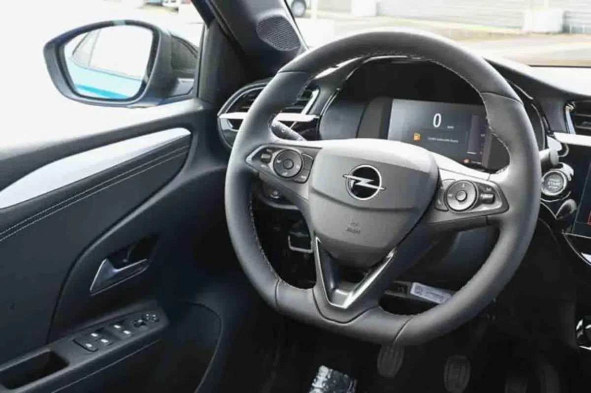 Opel Corsa nuova a Torino (12)