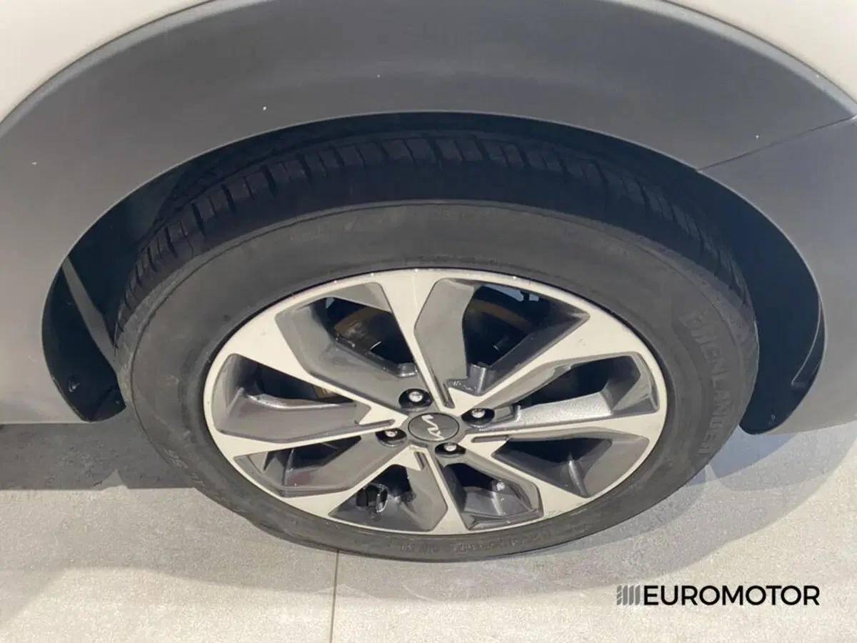 Kia Stonic usata a Bari (6)