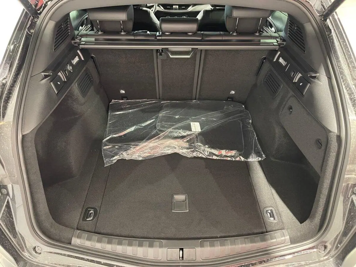 Alfa Romeo Stelvio nuova a Sondrio (15)