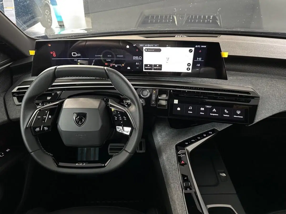 Peugeot 3008 nuova a Sondrio (13)