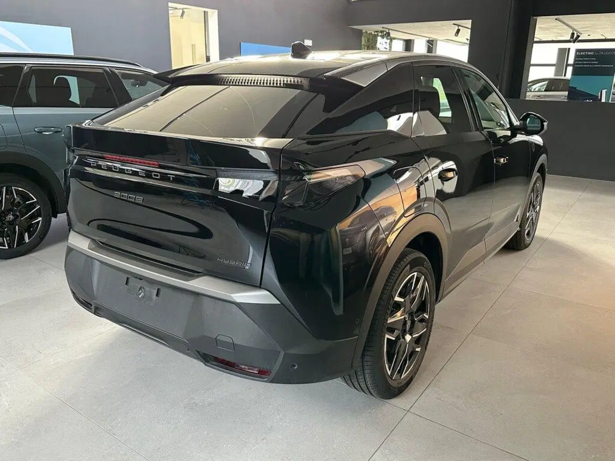 Peugeot 3008 nuova a Sondrio (5)