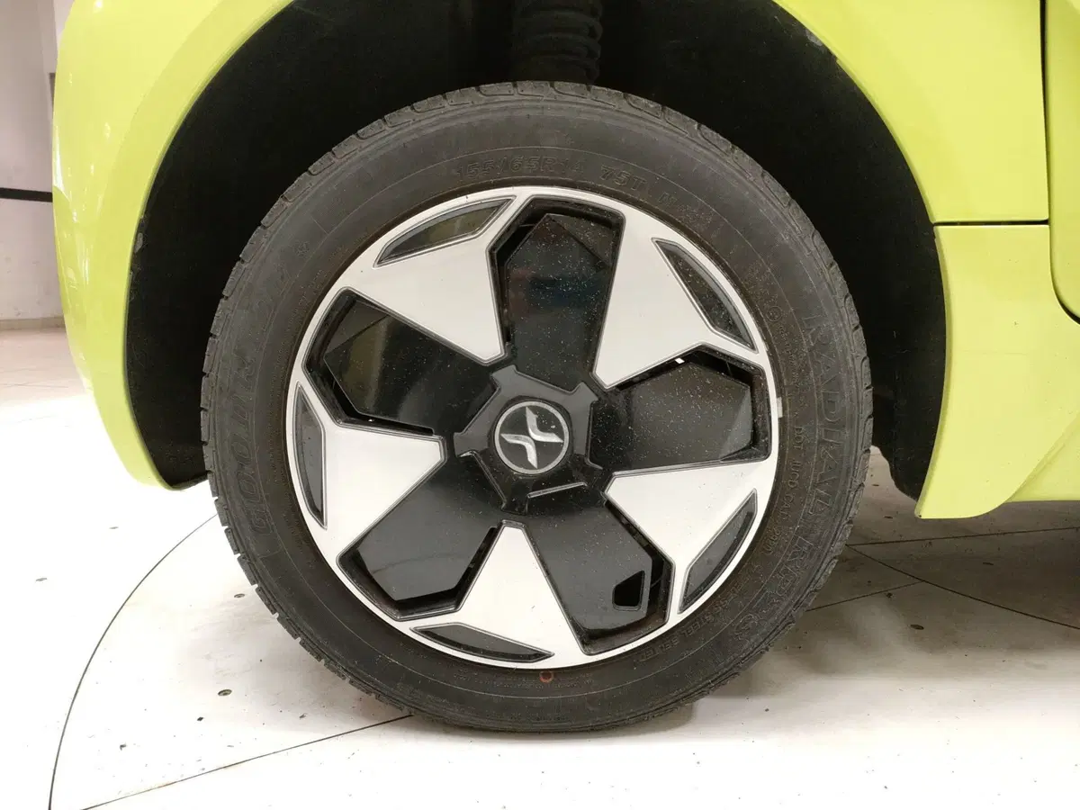 Xev XEV YoYo usata a Teramo (7)
