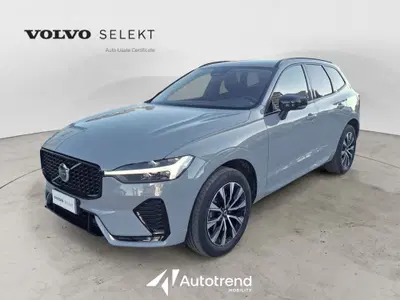 Volvo XC60 B4 (d) automatico Plus Dark N1 del 2024 usata a Bari