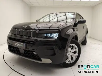 Jeep Avenger 1.2 turbo e-hybrid mhev Altitude fwd 110cv edct6 del 2024 usata a Erba