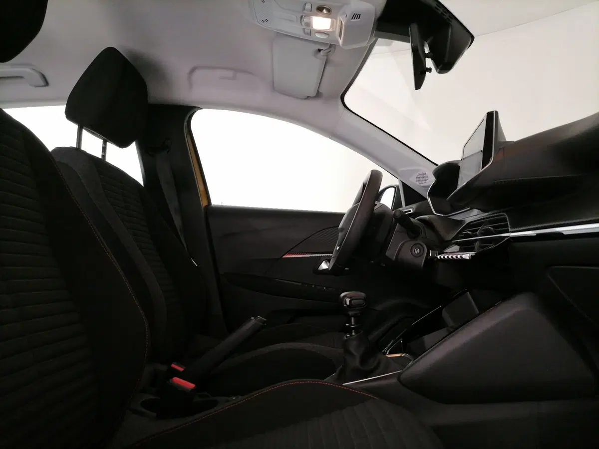 Peugeot 208 usata a Roma (6)