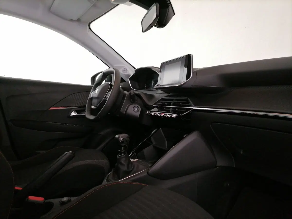 Peugeot 208 usata a Roma (7)