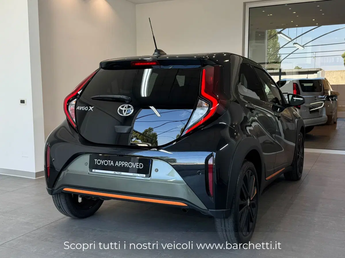 Toyota Aygo X usata a Brescia (4)