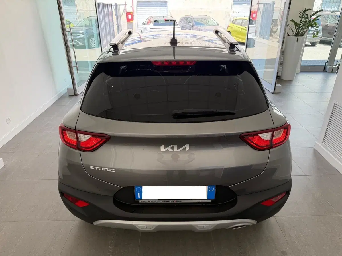 Kia Stonic usata a Napoli (6)