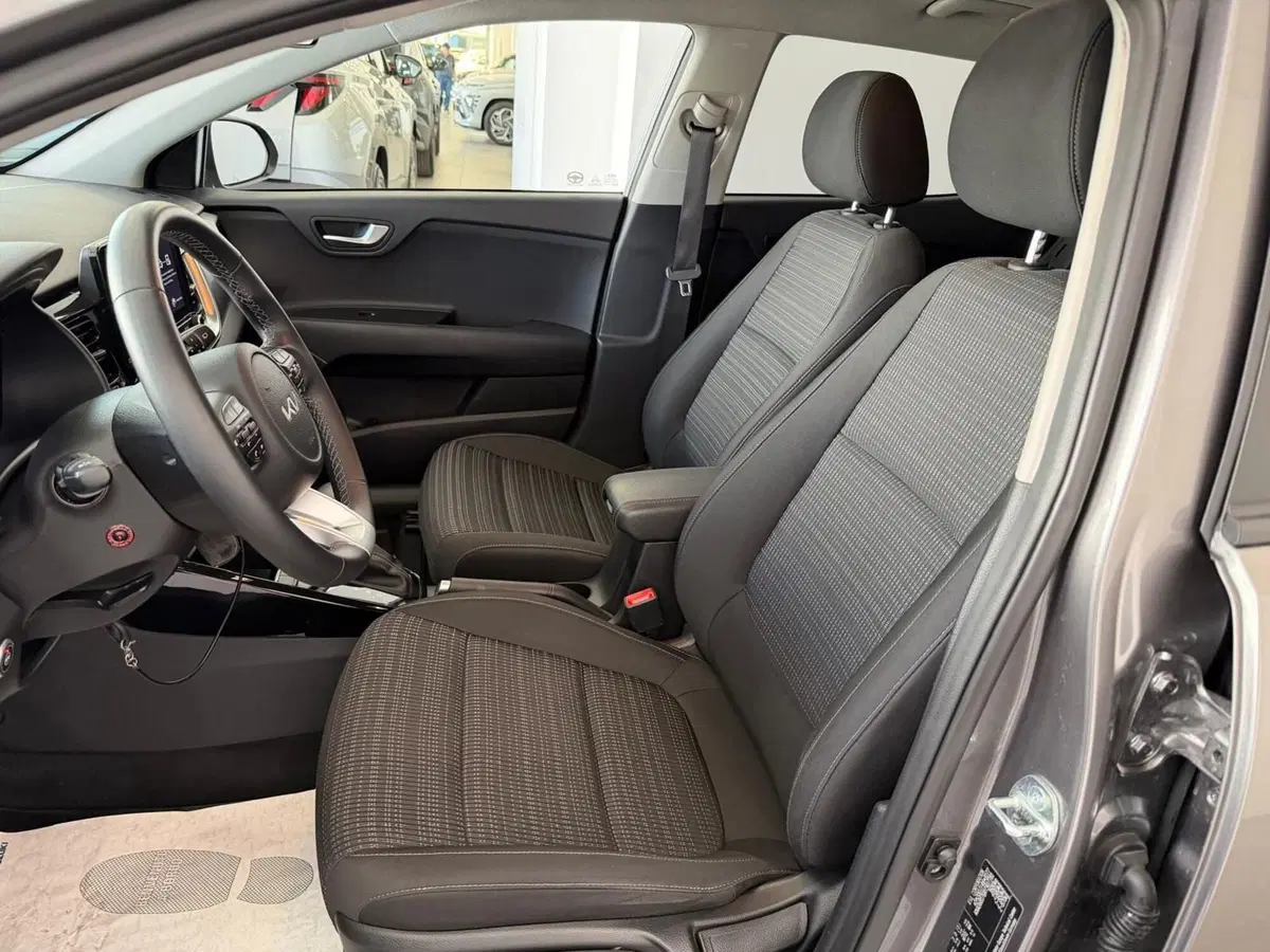 Kia Stonic usata a Napoli (7)
