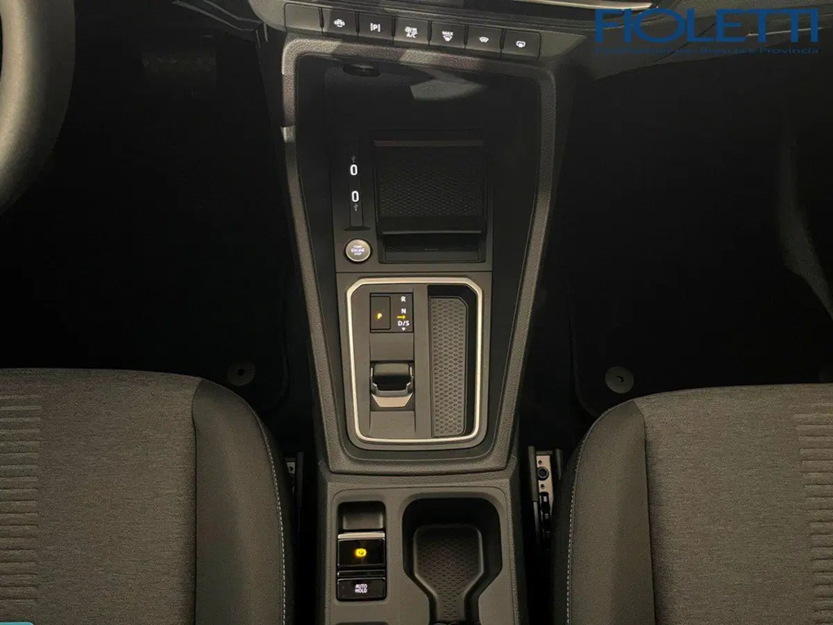 Ford Tourneo Connect usata a Brescia (18)