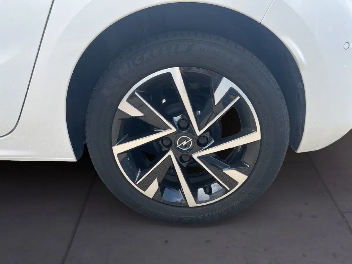 Opel Corsa usata a Torino (7)