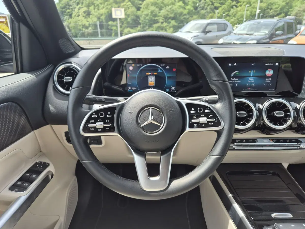 Mercedes-Benz GLB usata  (16)
