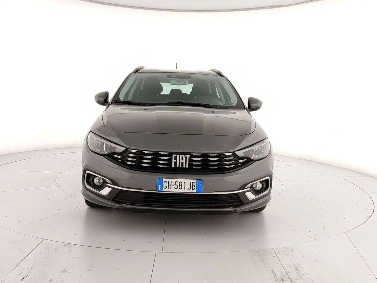 Fiat Tipo Station Wagon usata a Caserta (2)