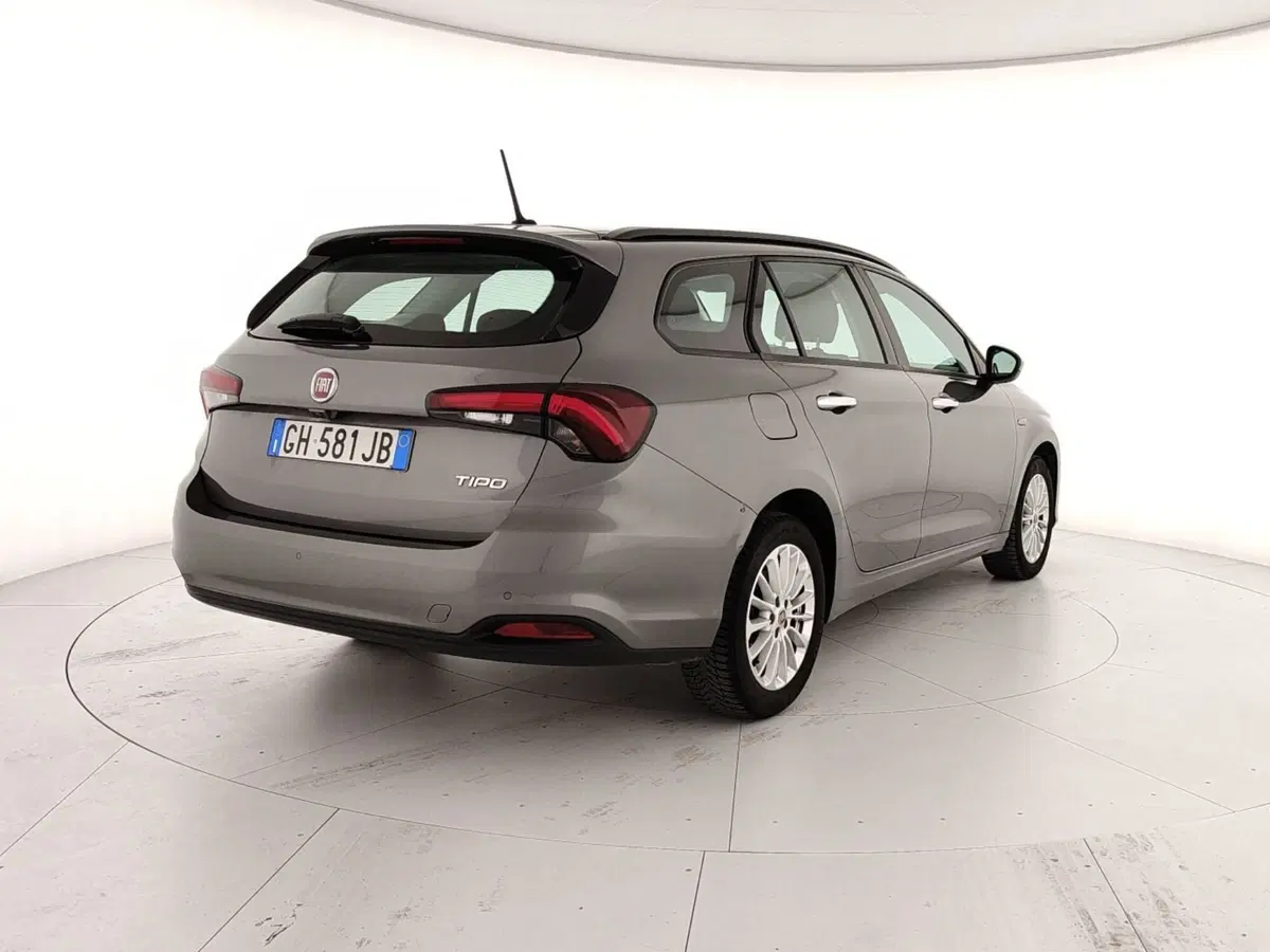 Fiat Tipo Station Wagon usata a Caserta (6)
