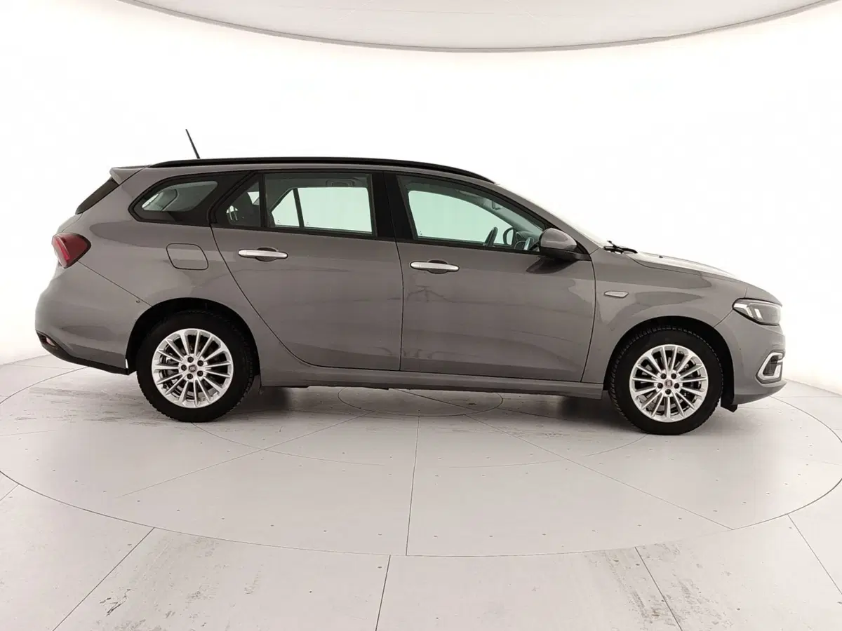 Fiat Tipo Station Wagon usata a Caserta (7)