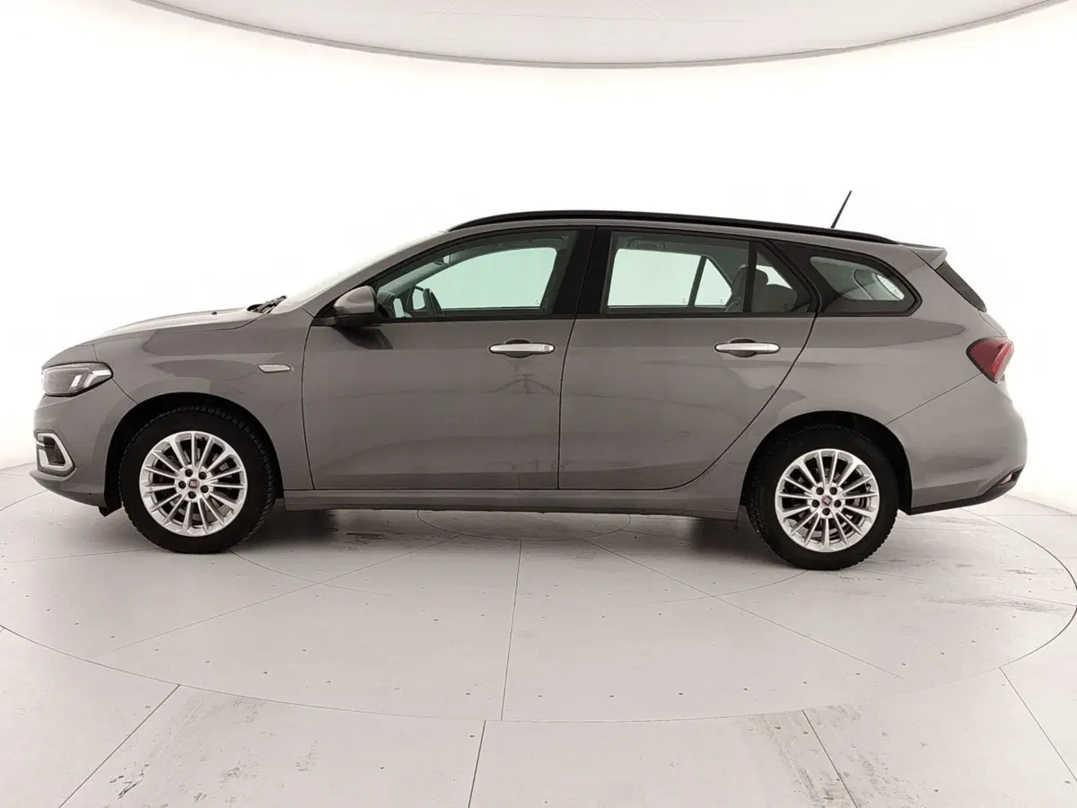 Fiat Tipo Station Wagon usata a Caserta (8)