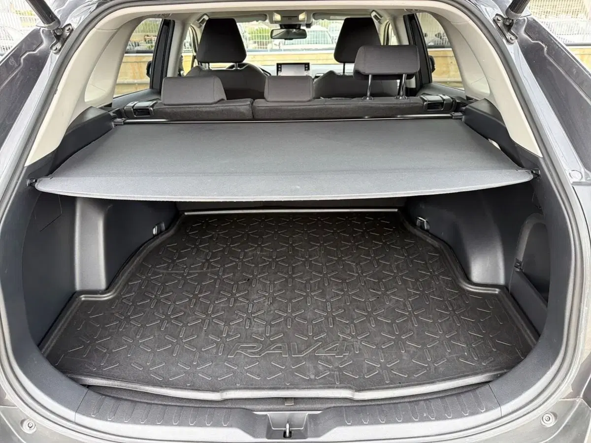 Toyota Rav4 usata a Siracusa (6)