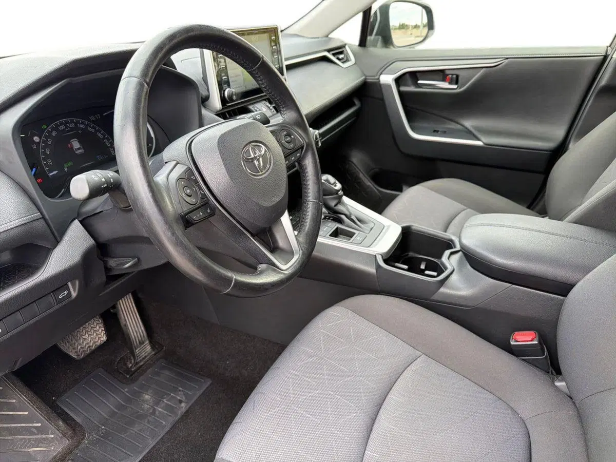 Toyota Rav4 usata a Siracusa (7)
