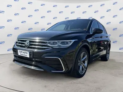 Volkswagen Tiguan 1.5 TSI 150 CV DSG ACT R-Line del 2021 usata a Serravalle Pistoiese