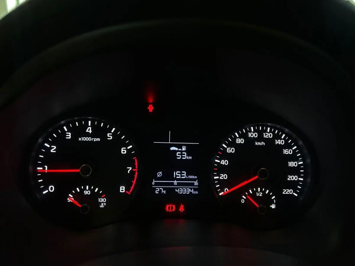 Kia Rio usata a Milano (9)