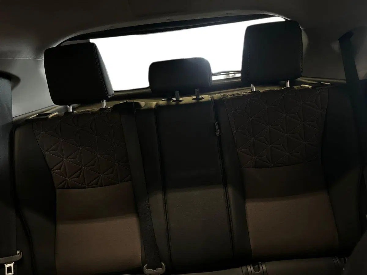 Toyota Yaris Cross usata a Milano (10)